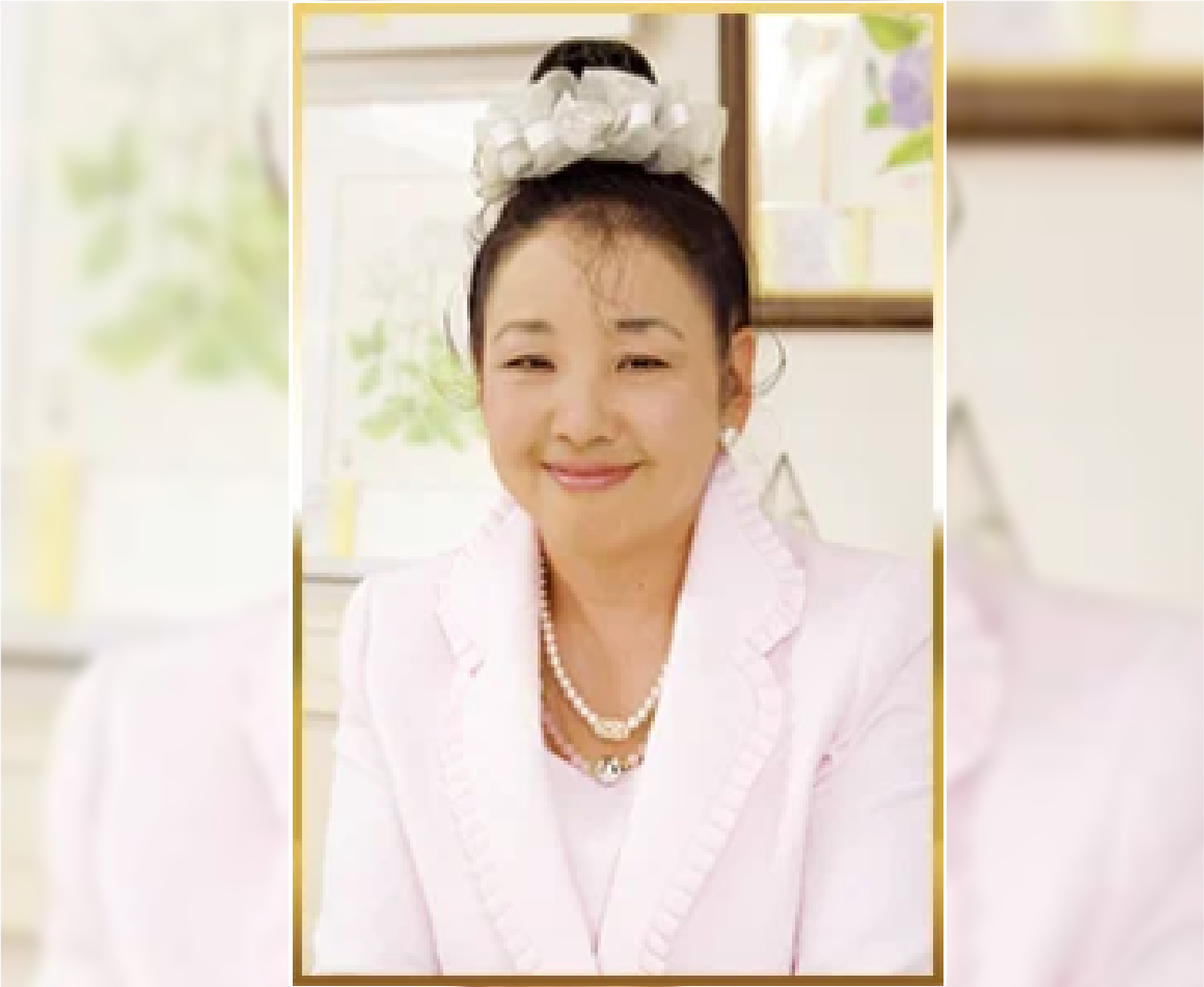 คุณครูรุยโกะ เฮนมิ